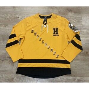 Harry Potter Hockey Jersey Hufflepuff Seeker BoxLunch Men's Sz Medium Exclusive